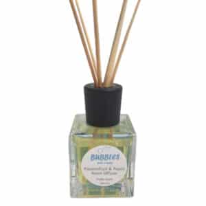 Passionfruit and Peach Room Diffuser stokjes